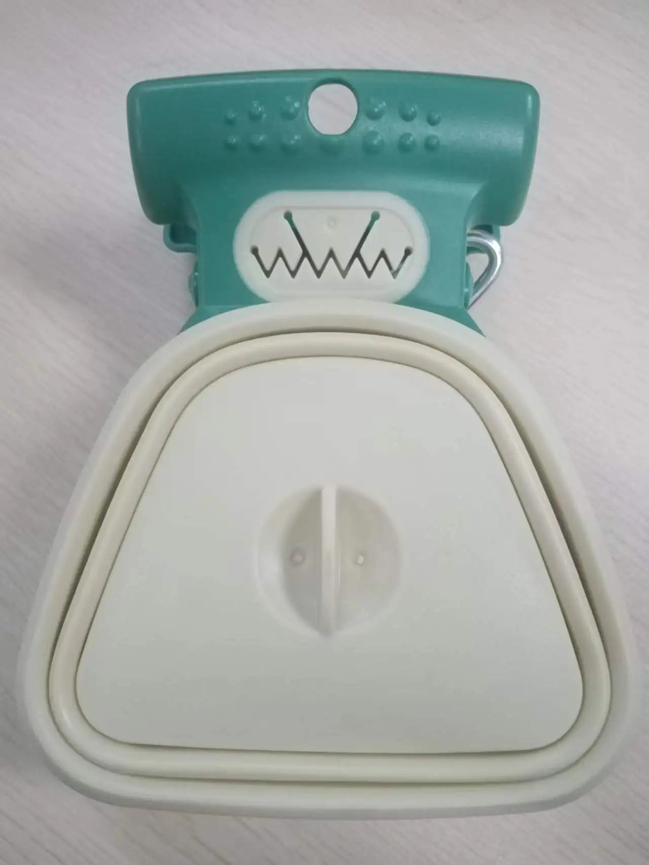 Grab&Go™ Portable Poop Scooper